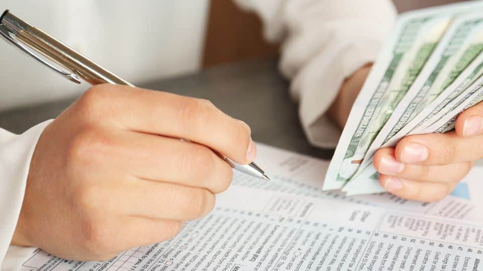 הבנת היתרונות: פטור ממס הכנסה בגין הוצאות הקשורות למחלה
